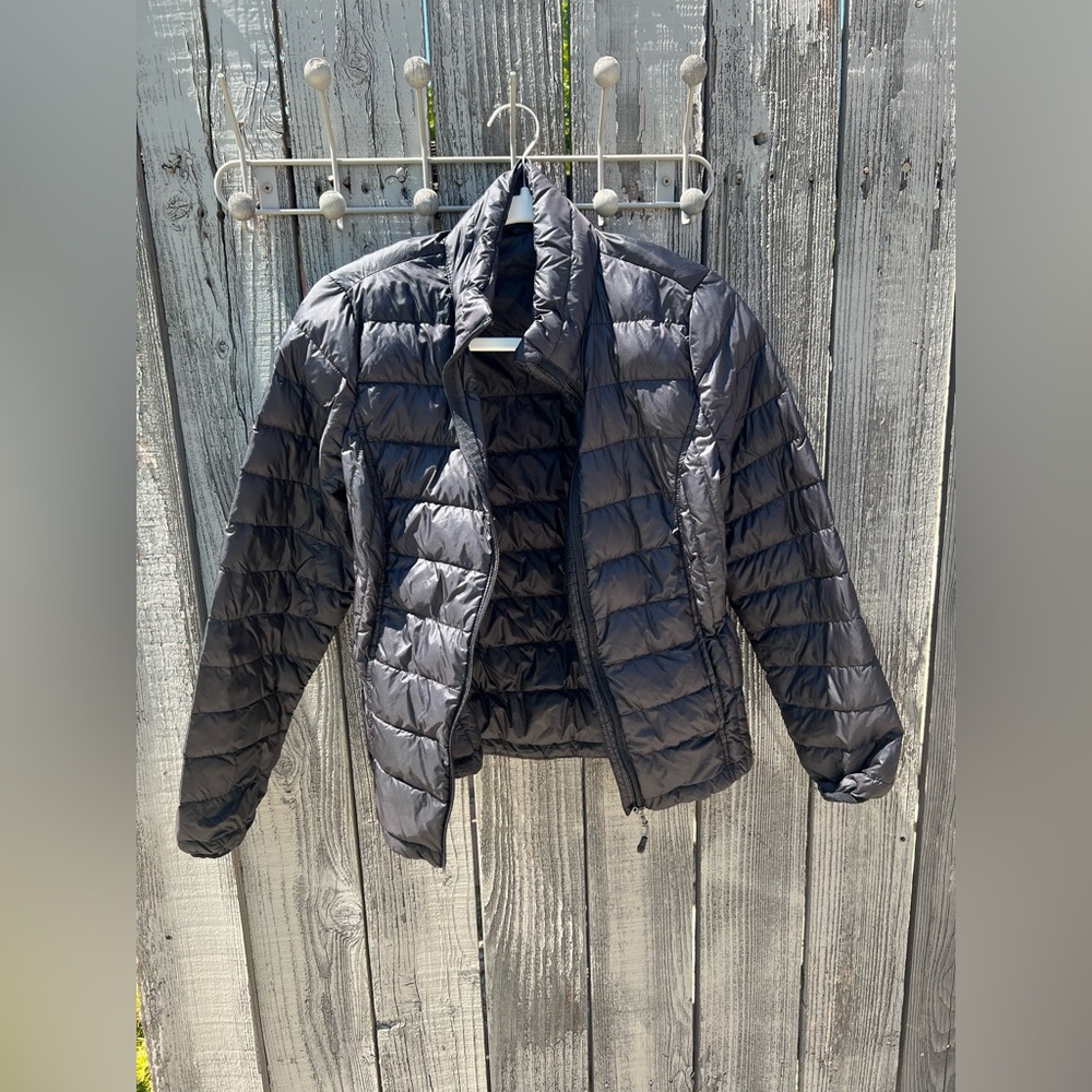 Down Puffer Black Quilted Jacket. - image 1